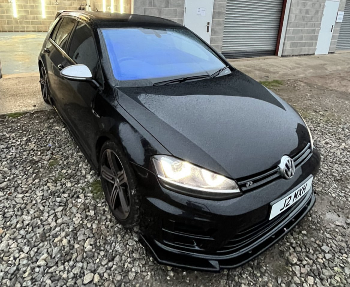 Golf R