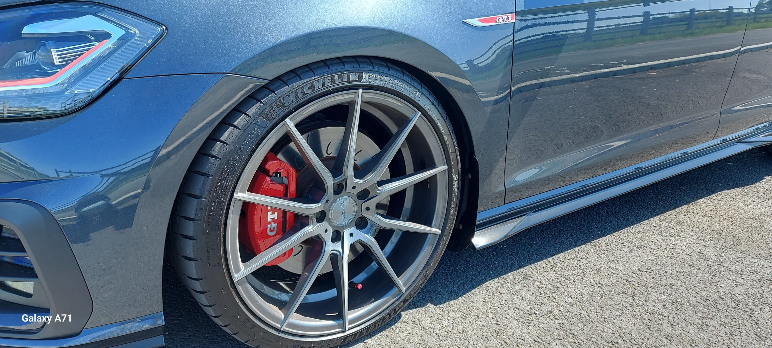 Volkswagen Golf GTI DSG
